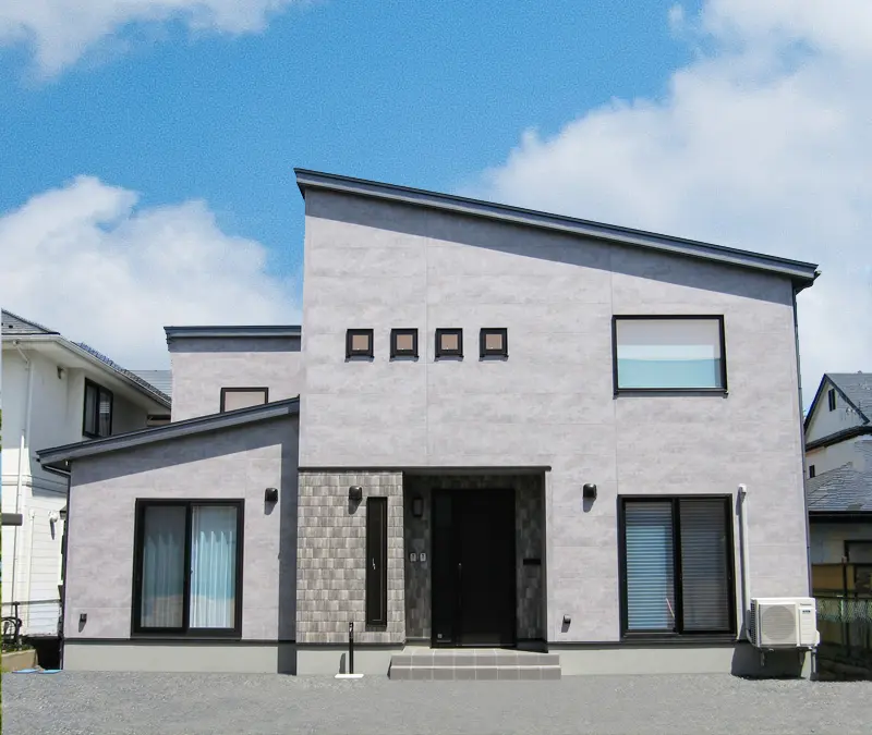 八戸市売市にて完成見学会